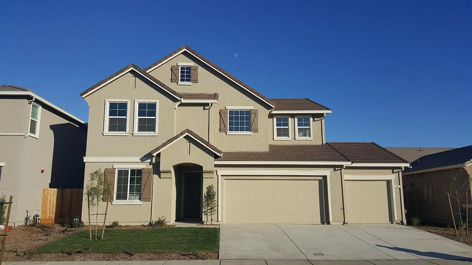 418 Carly Anne Dr photo 1