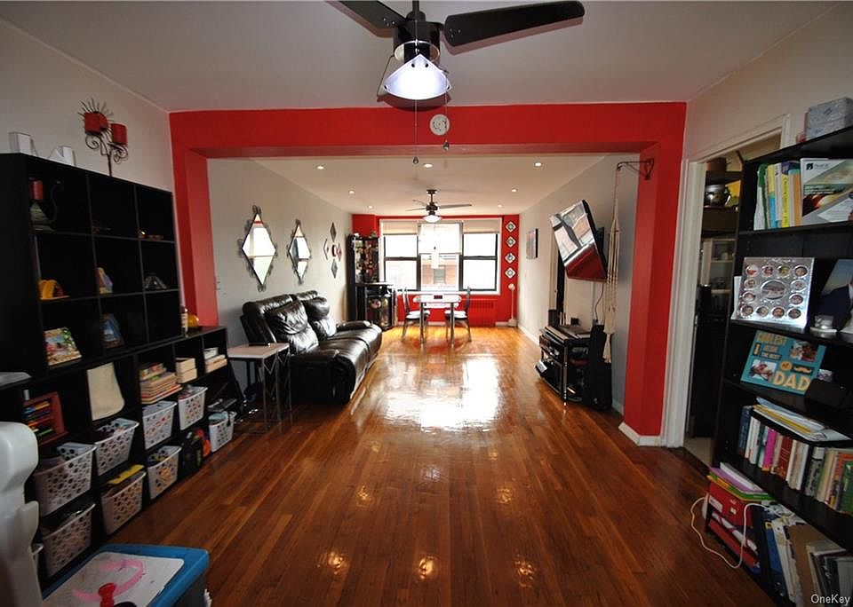 1st image of 121 S Highland Ave APT 4A
