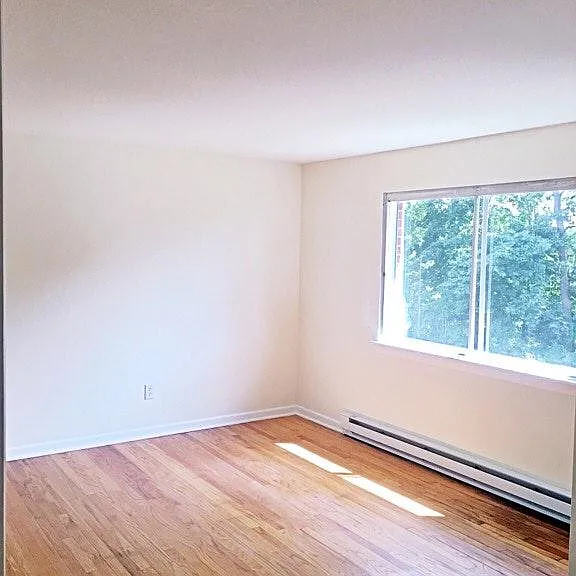 273 Queen St #15A — Photo 16