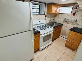 67 S Covert Ave, Elmont, NY 11003