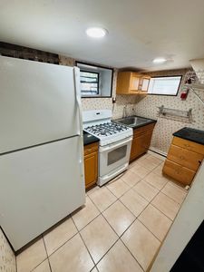 67 S Covert Ave, Elmont, NY, 11003