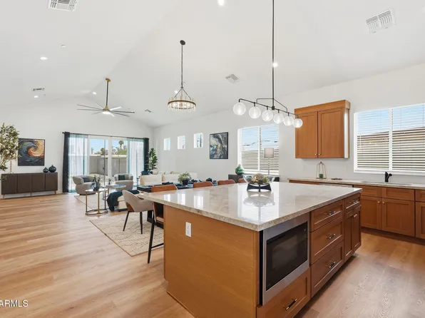 2009 E Don Carlos Ave, Tempe, AZ 85281