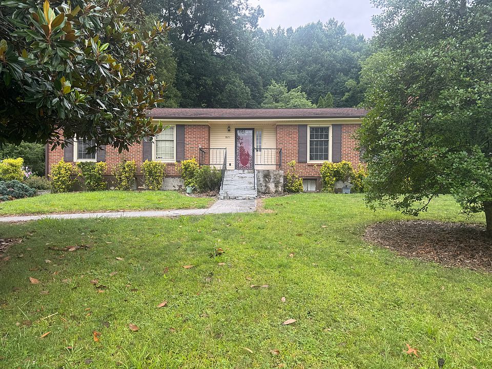 1st image of 821 Georgia St