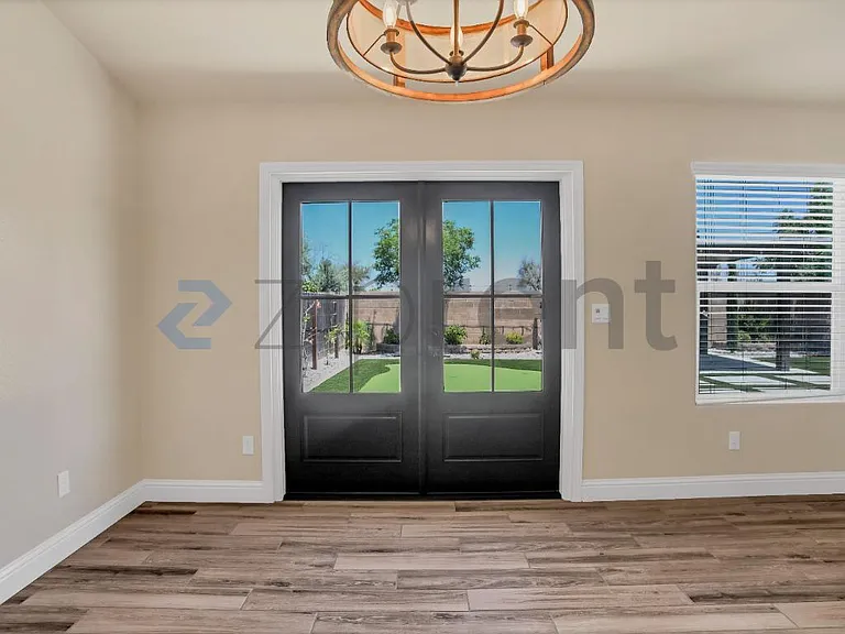 433 S Crescent Ln — Photo 47