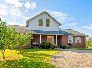 10551 Downen Rd, Wadesville, IN 47638