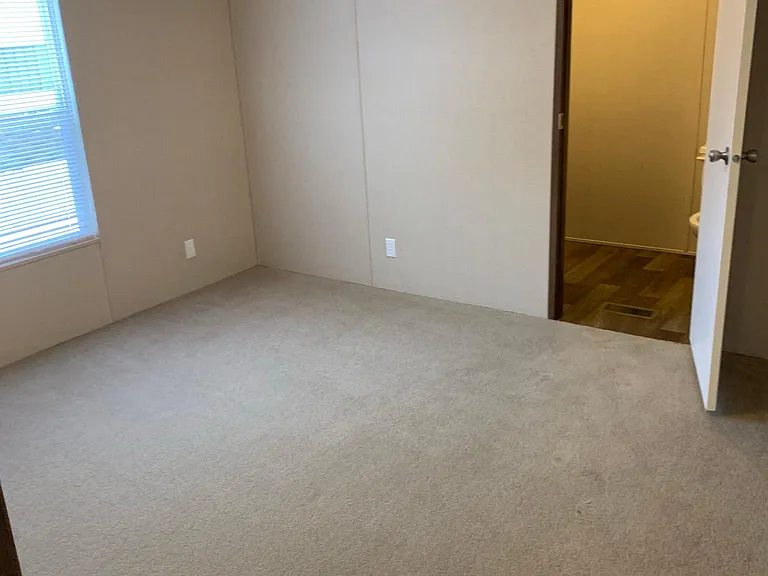 1193 Greenbag Rd — Photo 7