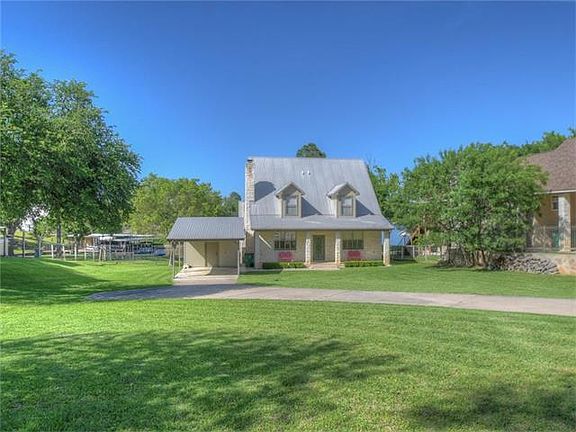2nd image of 311 W Lakeshore Dr