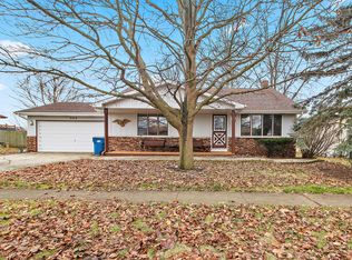368 Meadows Rd S, Bourbonnais, IL 60914