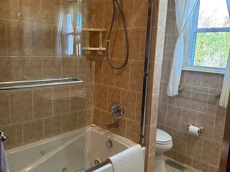 34 Addington Dr — Photo 13