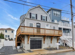 16 Barberie Ave, Highlands, NJ 07732