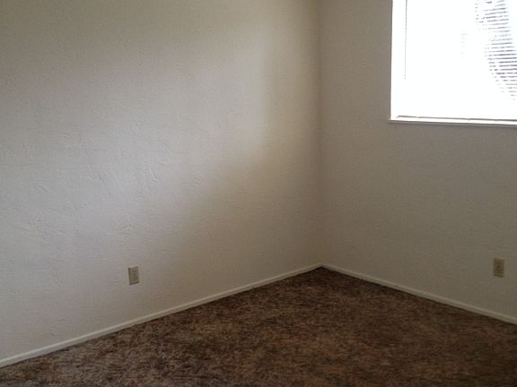 5th image of 135 Lincoln St APT 13
