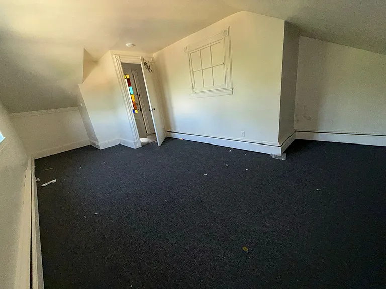 62 Convent Rd #O — Photo 2