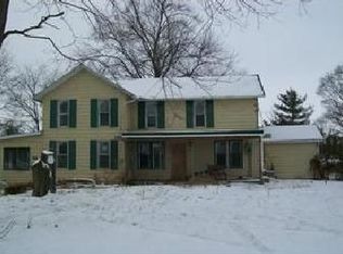 13938 Mitchell Rd, Bowling Green, OH 43402