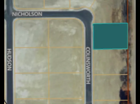 302 Colinsworth Ct, Jackson Center, OH 45334