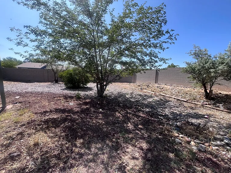 1785 Alpha Ct SE — Photo 28