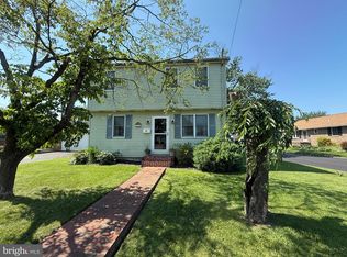 526 Durham Rd, Penndel, PA 19047