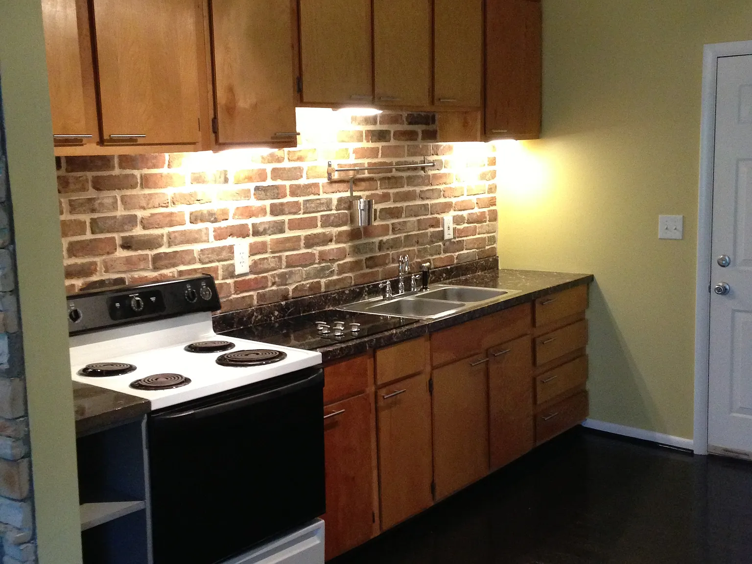 2 bed, 672 sqft, $1,495 — Photo 4