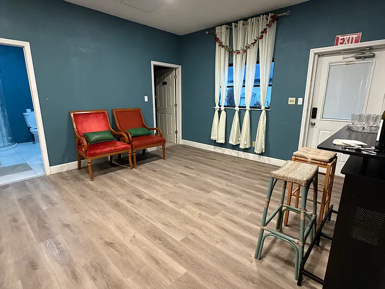 13042 Tarpon Springs Rd — Photo 26