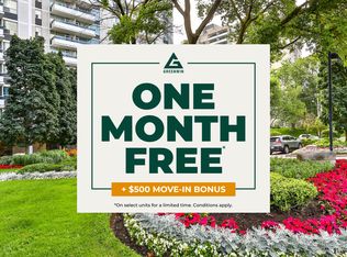 200 Balliol St, Toronto, ON M4S 1C6
