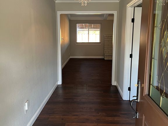 5th image of 3931 Pebble Dr