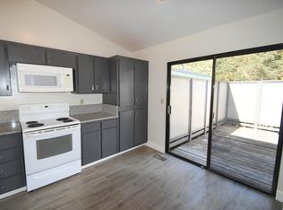 1604 Ashwood Dr, Martinez, CA 94553