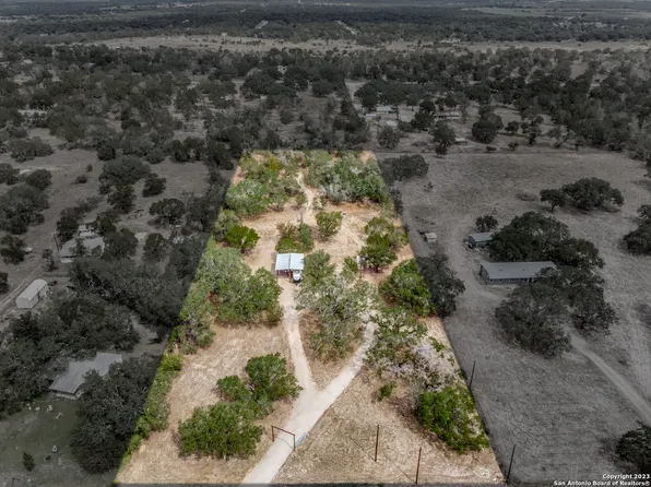 212 County Road 6815 LOT 27, Natalia, TX 78059
