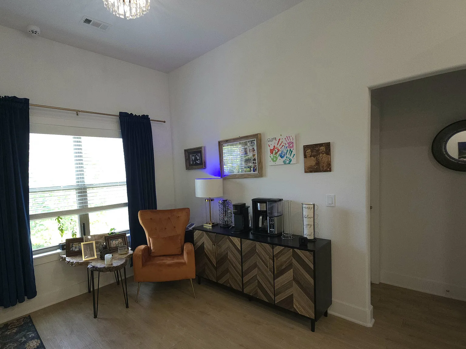 5 bed, 2515 sqft, $3,100 — Photo 4