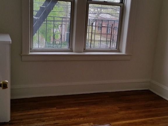 2nd image of 1444 31st Ave APT 2F