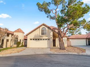 11530 Pepper Ln, Apple Valley, CA 92308