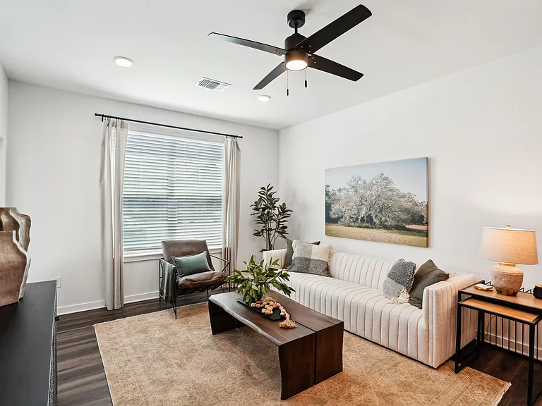 The Pullman Luxury Apartments — Photo 51