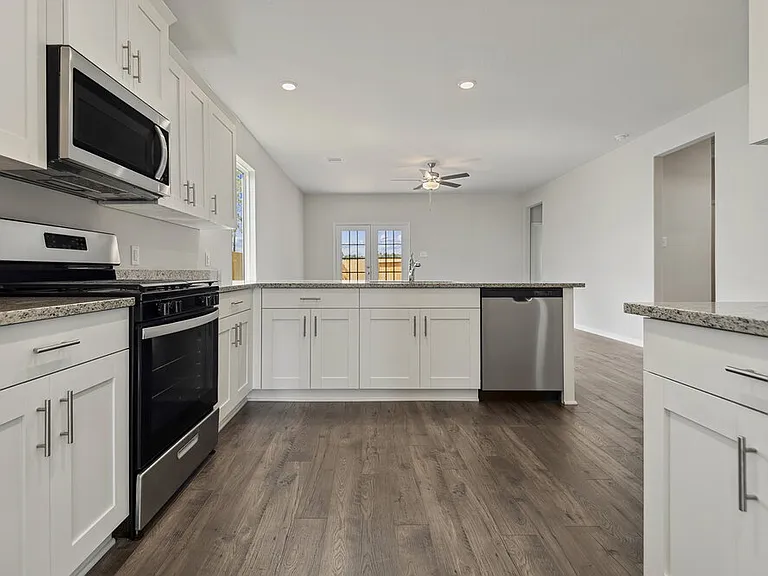 15647 Plum Brook Dr — Photo 5