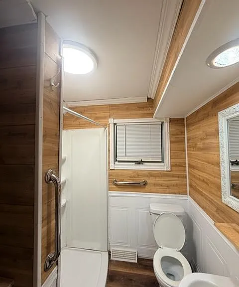 1821 E Ridgeway Ave — Photo 17