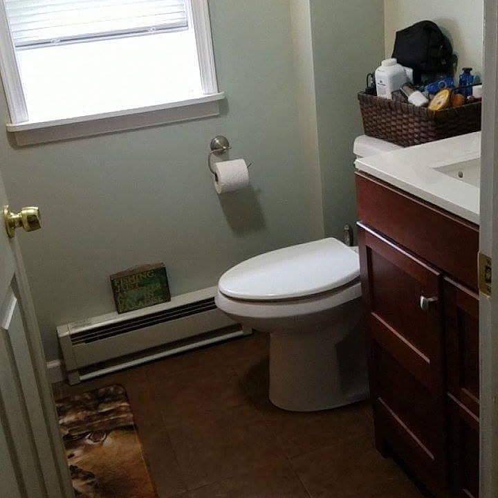 2nd image of 600 Heckel Ave