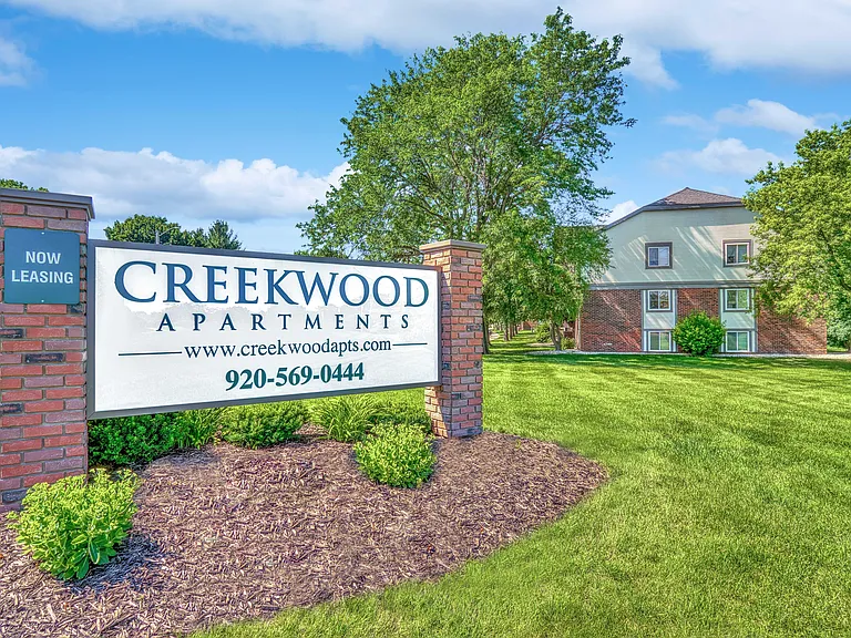 Creekwood Apartments Exterior