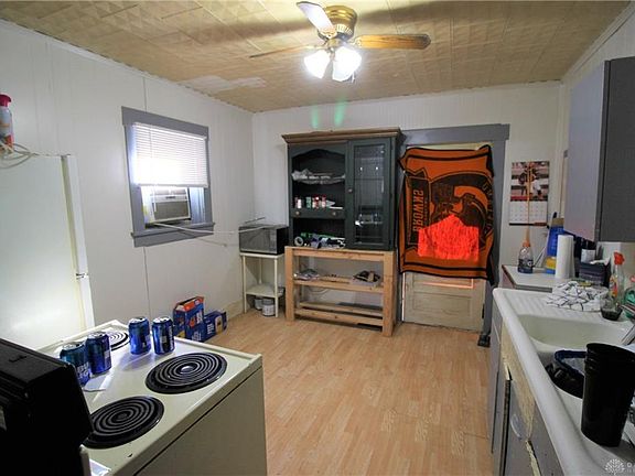 5th image of 325 12th St