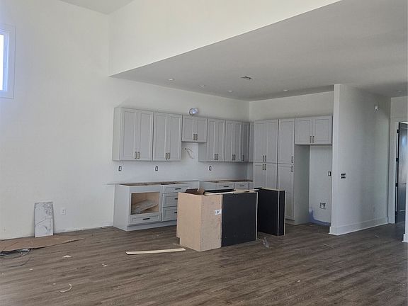 4th image of 8465 Witham Way