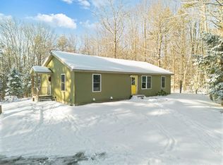 128 S Taylor Road, Mount Vernon, ME 04352