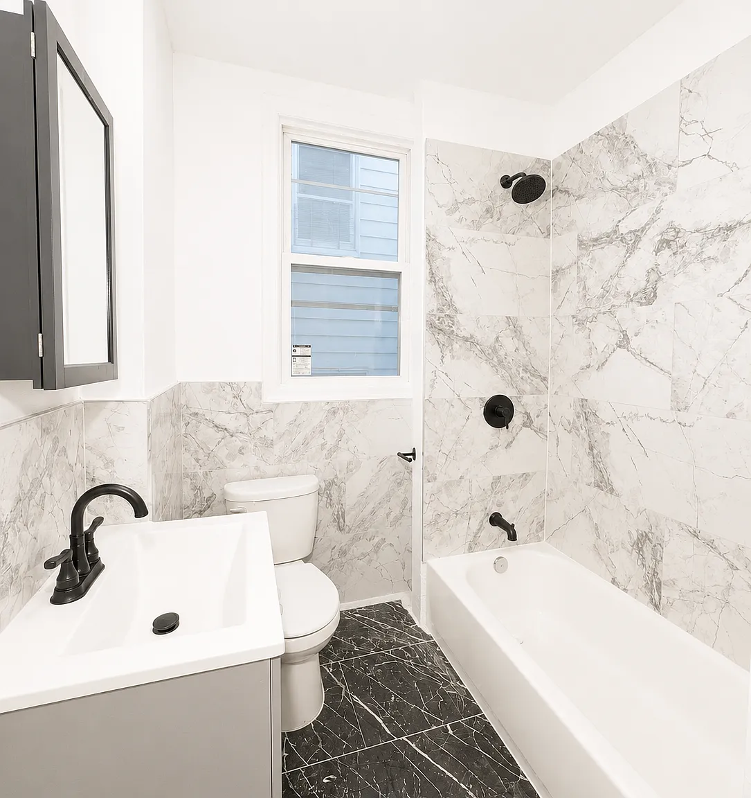 3 bed, 1000 sqft, $2,150 — Photo 2