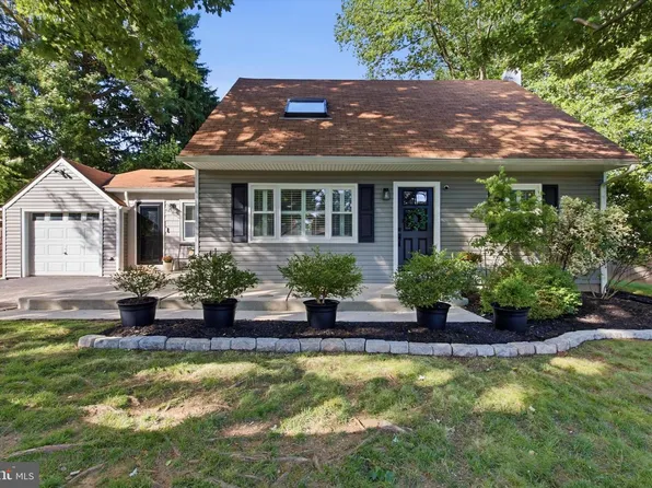 213 Seal Ln, West Chester, PA 19380