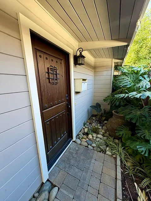 2 bed, 840 sqft, $5,000 — Photo 3