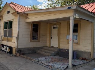1030 W RIDGEWOOD CT, San Antonio, TX 78201