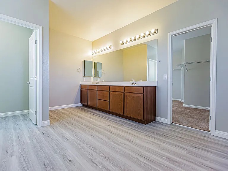 8538 Helvetia Ln — Photo 40
