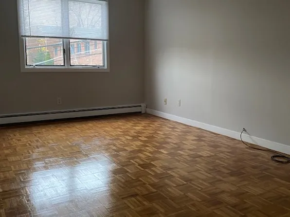 233 Myrtle Avenue image 29 of 34