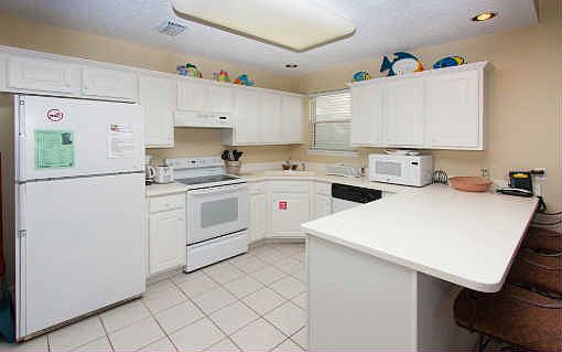 3rd image of 2510 S Fletcher Ave #A