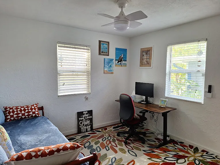 314 S Rhodes St — Photo 21
