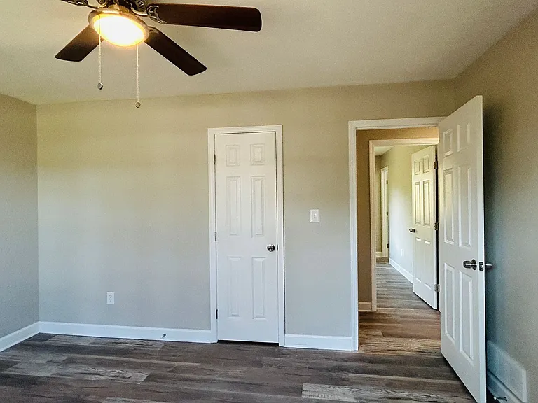 6165 Radford Dr — Photo 24