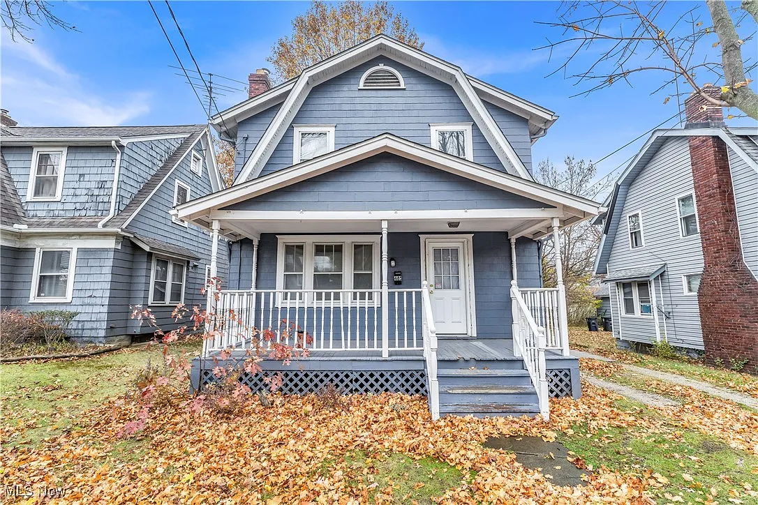 485 E Archwood Ave photo 1