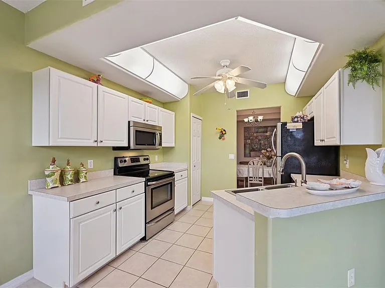 7050 Prosperity Cir #904 — Photo 16