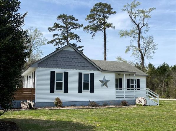 140 W Gibbs Rd, Knotts Island, NC 27950