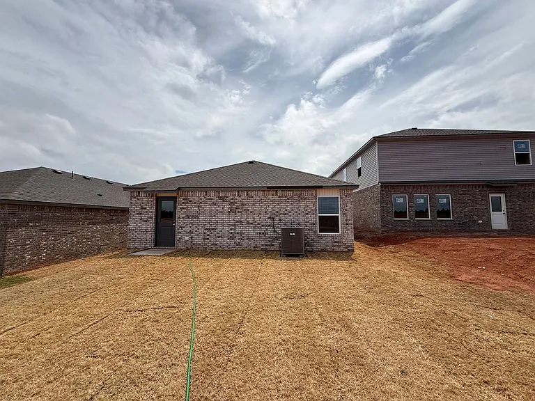 10041 Blackjack Rd — Photo 15